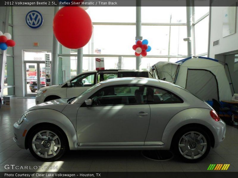 Reflex Silver Metallic / Titan Black 2012 Volkswagen Beetle 2.5L