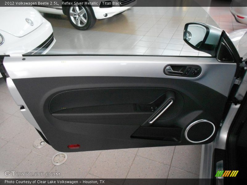 Reflex Silver Metallic / Titan Black 2012 Volkswagen Beetle 2.5L