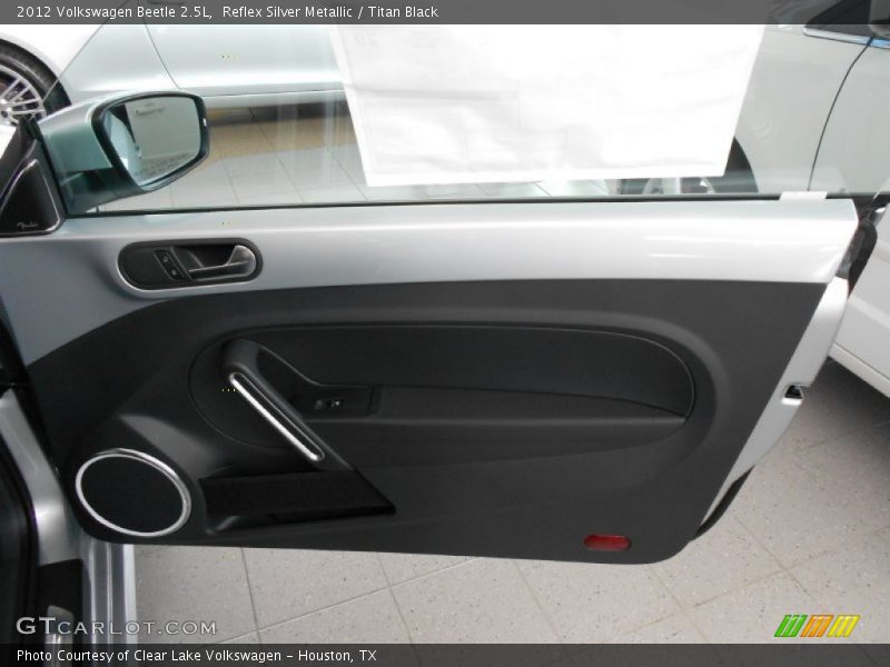 Reflex Silver Metallic / Titan Black 2012 Volkswagen Beetle 2.5L