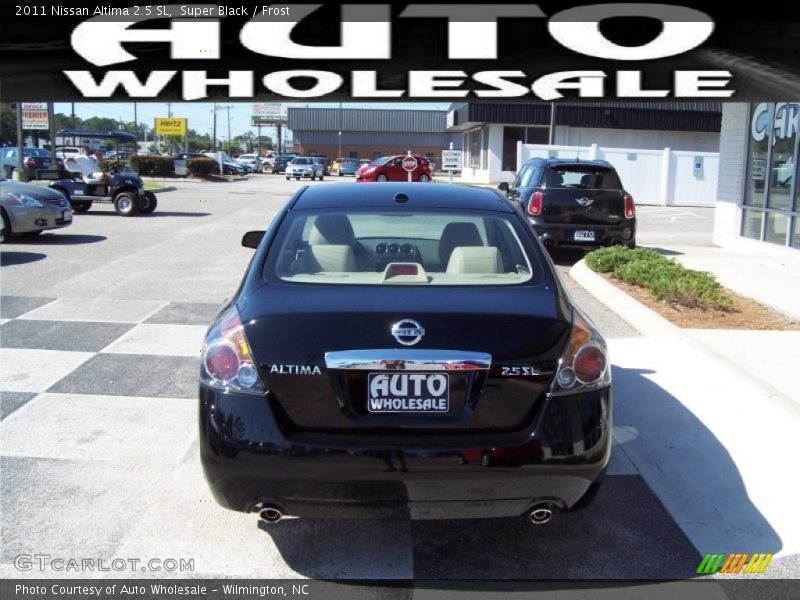 Super Black / Frost 2011 Nissan Altima 2.5 SL