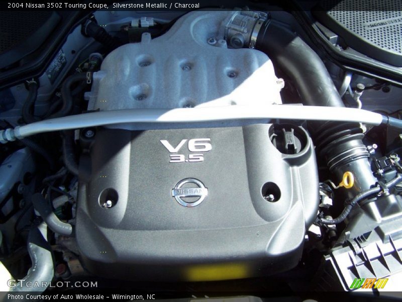 Silverstone Metallic / Charcoal 2004 Nissan 350Z Touring Coupe