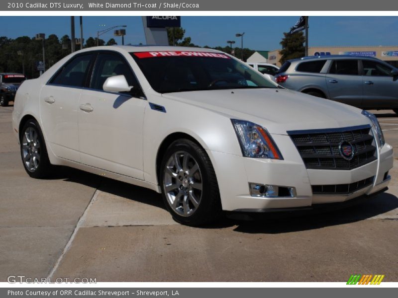 White Diamond Tri-coat / Shale/Cocoa 2010 Cadillac DTS Luxury