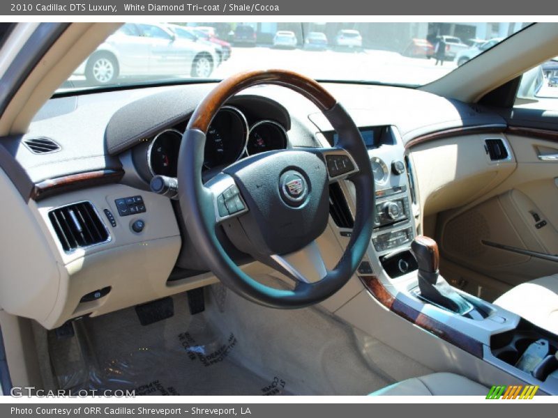 White Diamond Tri-coat / Shale/Cocoa 2010 Cadillac DTS Luxury