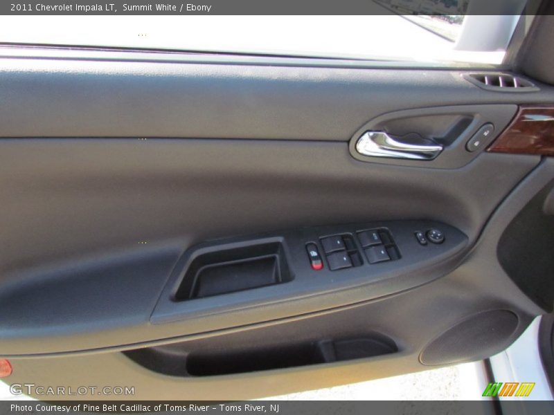 Summit White / Ebony 2011 Chevrolet Impala LT