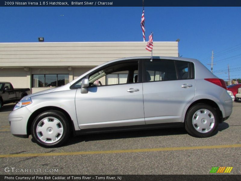 Brillant Silver / Charcoal 2009 Nissan Versa 1.8 S Hatchback