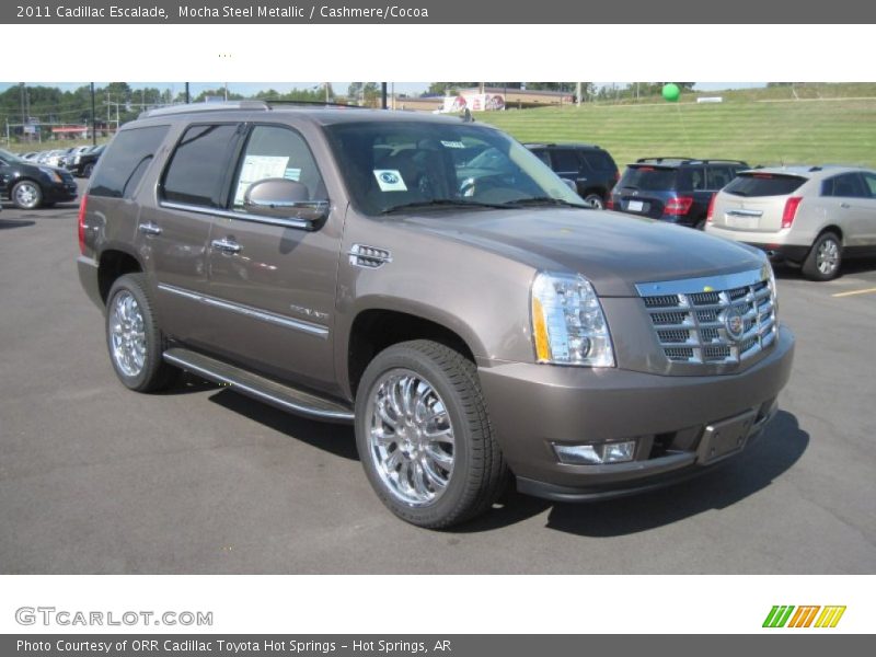 Front 3/4 View of 2011 Escalade 