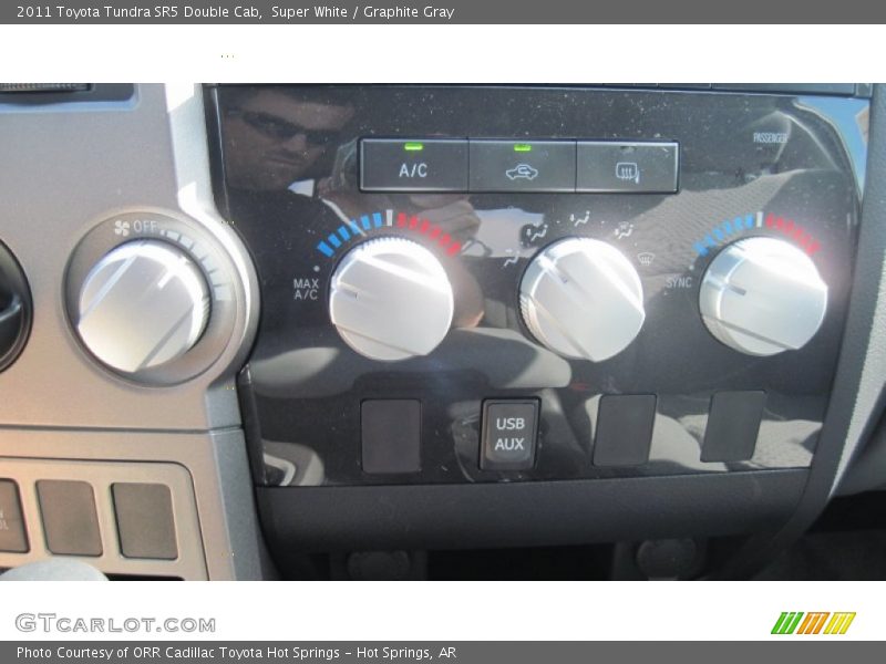 Super White / Graphite Gray 2011 Toyota Tundra SR5 Double Cab