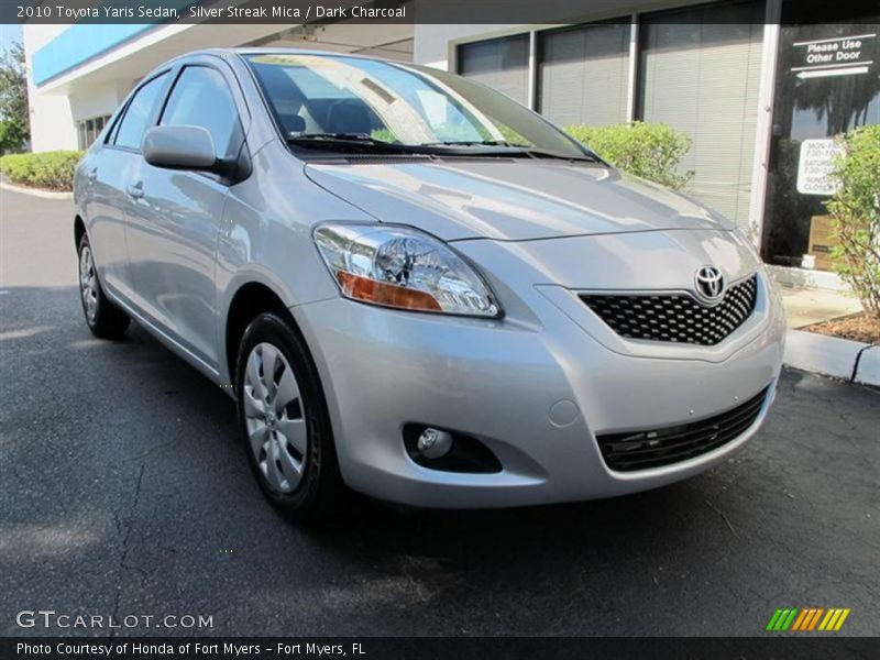 Silver Streak Mica / Dark Charcoal 2010 Toyota Yaris Sedan