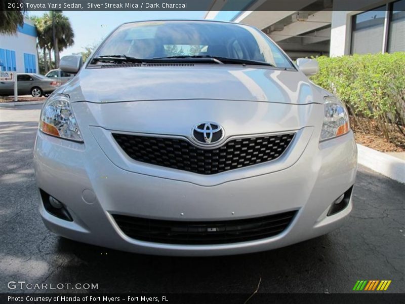 Silver Streak Mica / Dark Charcoal 2010 Toyota Yaris Sedan