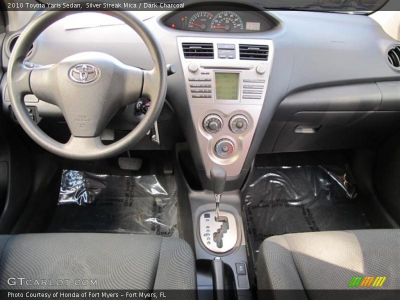 Silver Streak Mica / Dark Charcoal 2010 Toyota Yaris Sedan