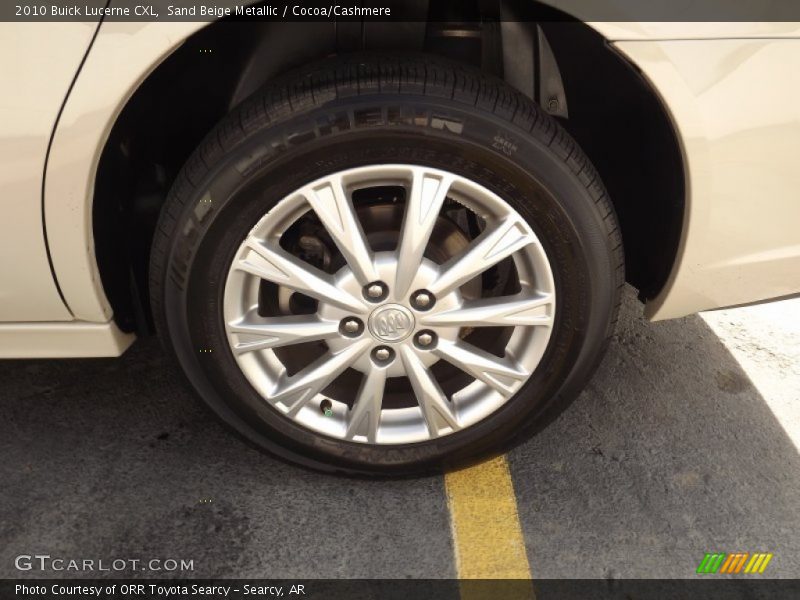 Sand Beige Metallic / Cocoa/Cashmere 2010 Buick Lucerne CXL