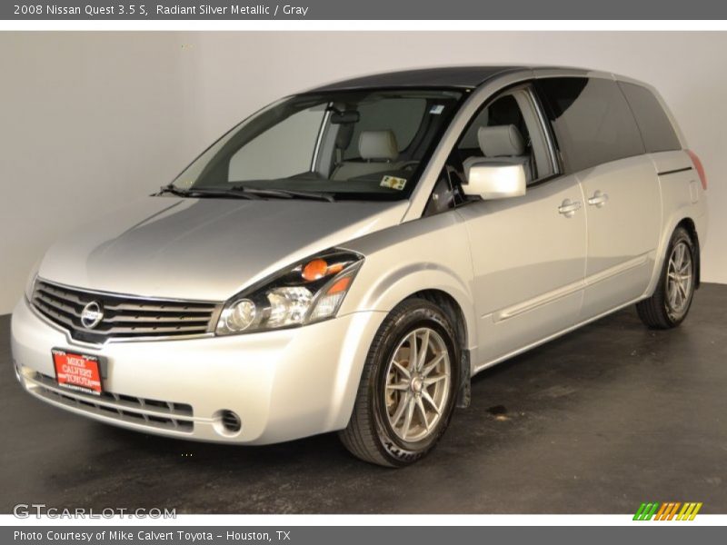 Front 3/4 View of 2008 Quest 3.5 S