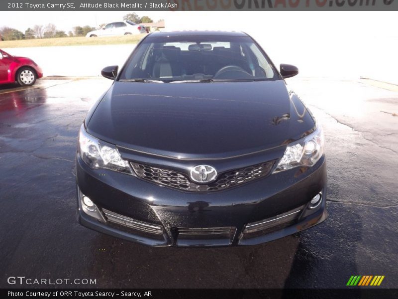 Attitude Black Metallic / Black/Ash 2012 Toyota Camry SE