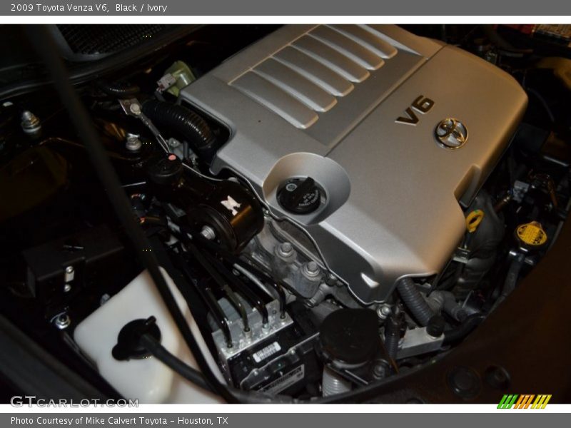 Black / Ivory 2009 Toyota Venza V6