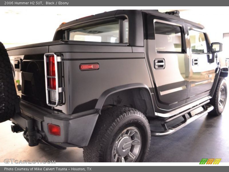 Black / Ebony 2006 Hummer H2 SUT