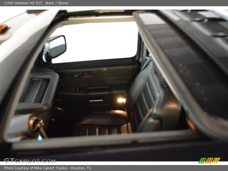 Black / Ebony 2006 Hummer H2 SUT