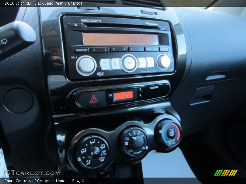 Black Sand Pearl / Charcoal 2010 Scion xD
