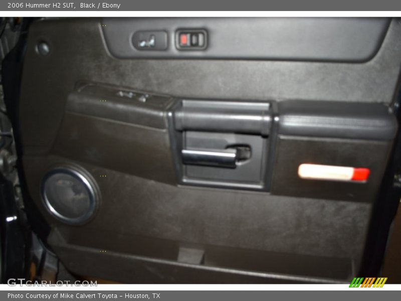 Black / Ebony 2006 Hummer H2 SUT