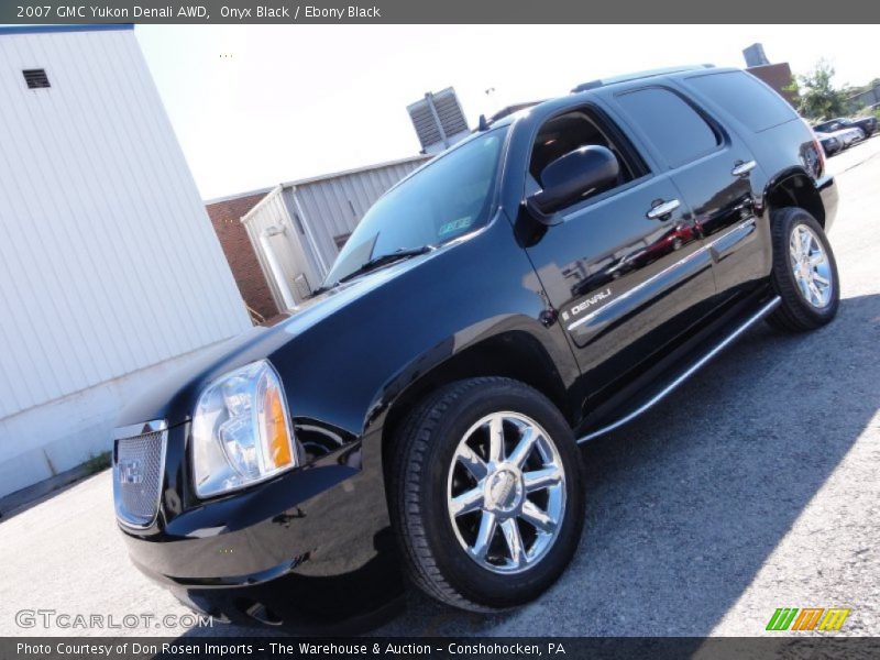 Onyx Black / Ebony Black 2007 GMC Yukon Denali AWD