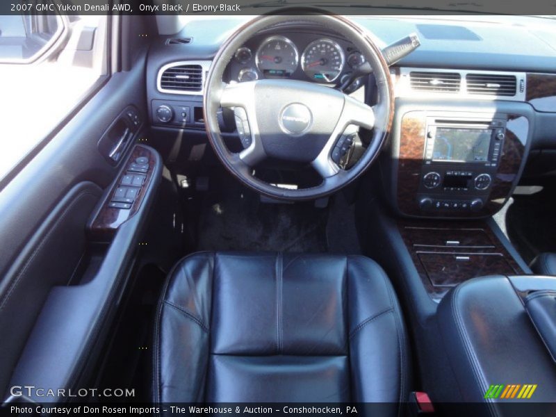 Onyx Black / Ebony Black 2007 GMC Yukon Denali AWD