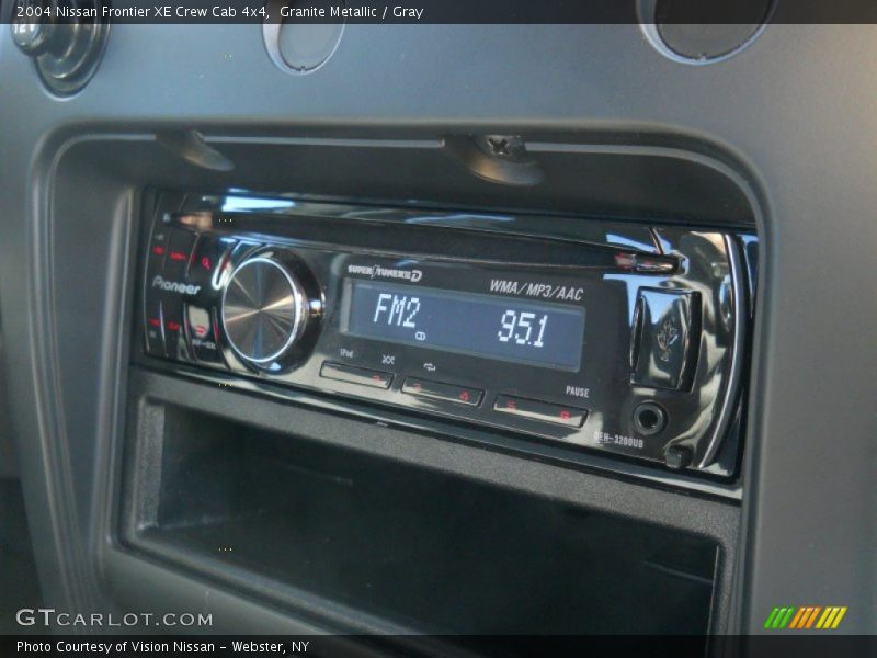 Granite Metallic / Gray 2004 Nissan Frontier XE Crew Cab 4x4