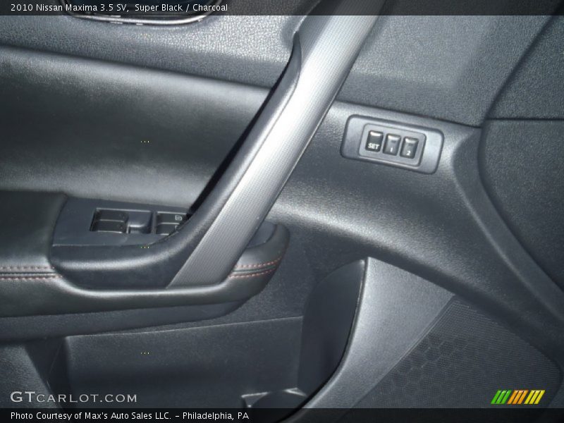 Super Black / Charcoal 2010 Nissan Maxima 3.5 SV