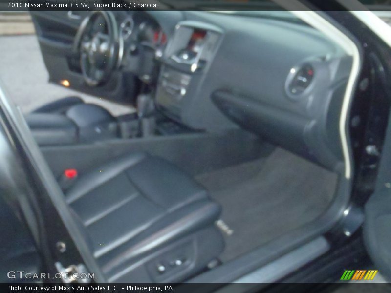 Super Black / Charcoal 2010 Nissan Maxima 3.5 SV