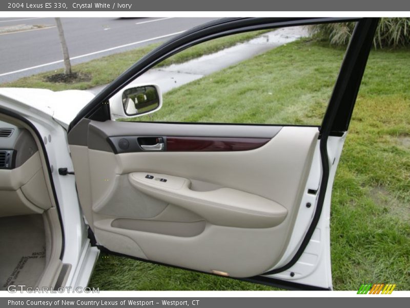 Crystal White / Ivory 2004 Lexus ES 330
