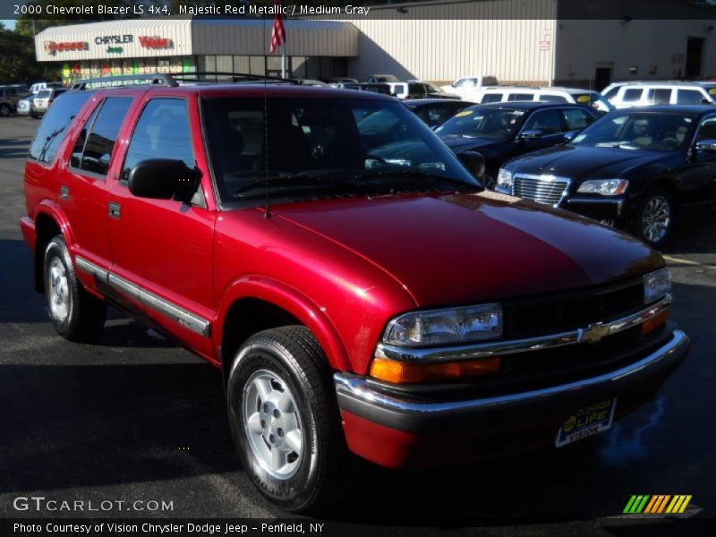 Majestic Red Metallic / Medium Gray 2000 Chevrolet Blazer LS 4x4