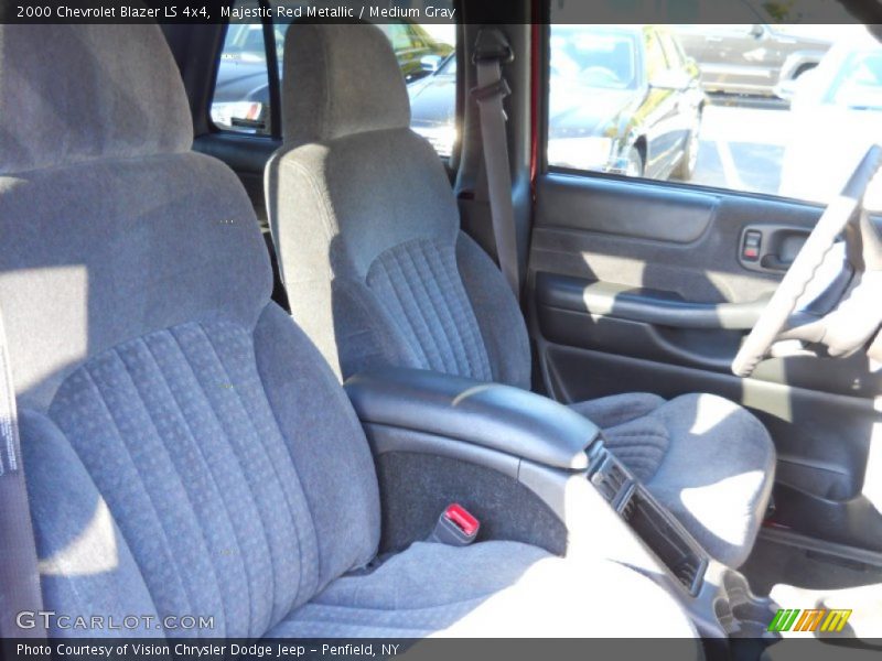 Majestic Red Metallic / Medium Gray 2000 Chevrolet Blazer LS 4x4