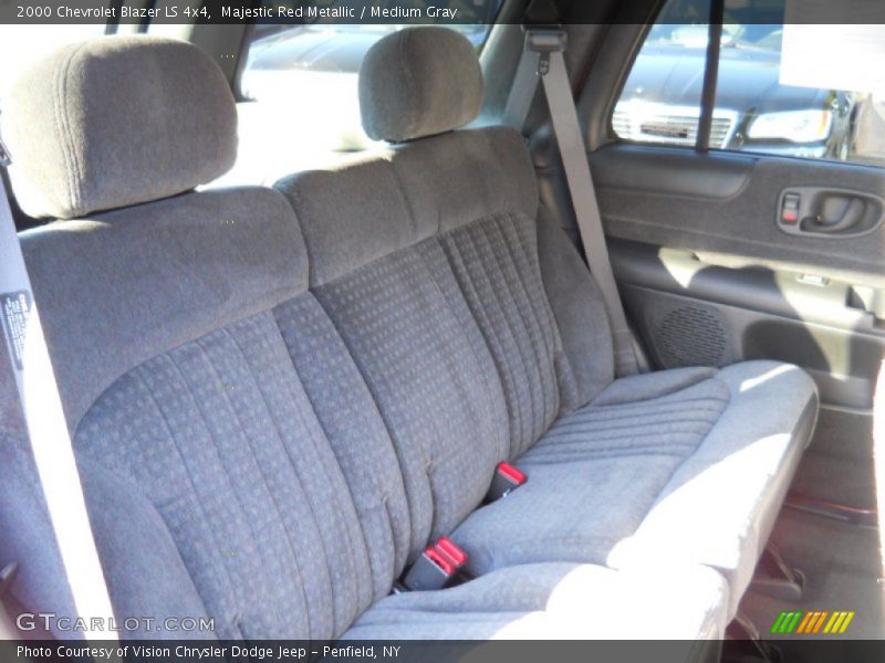 Majestic Red Metallic / Medium Gray 2000 Chevrolet Blazer LS 4x4