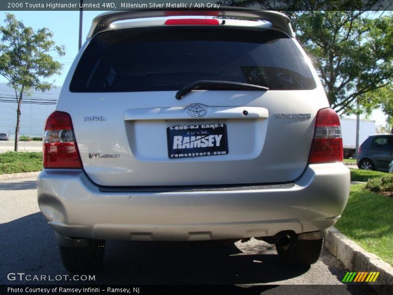 Millenium Silver Metallic / Ash Gray 2006 Toyota Highlander Limited 4WD