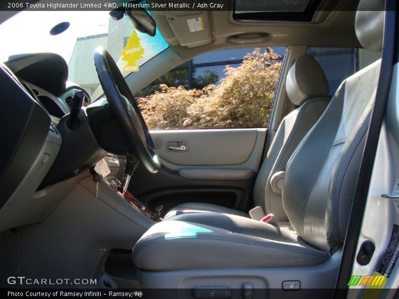Millenium Silver Metallic / Ash Gray 2006 Toyota Highlander Limited 4WD