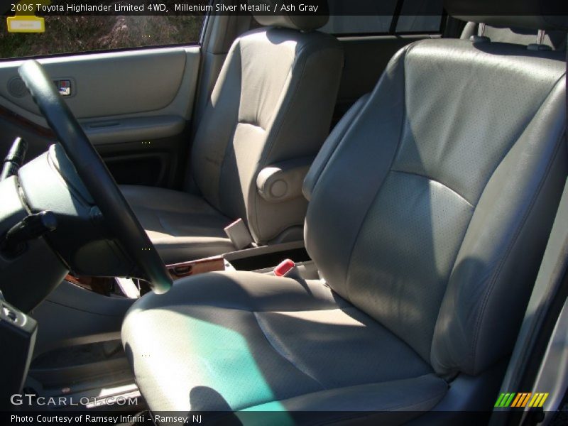 Millenium Silver Metallic / Ash Gray 2006 Toyota Highlander Limited 4WD