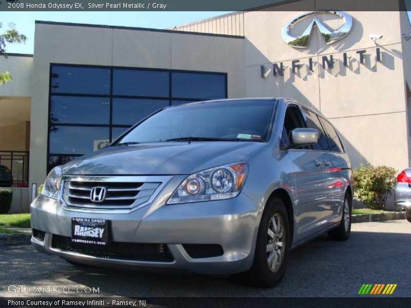 Silver Pearl Metallic / Gray 2008 Honda Odyssey EX