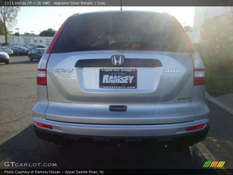 Alabaster Silver Metallic / Gray 2011 Honda CR-V SE 4WD