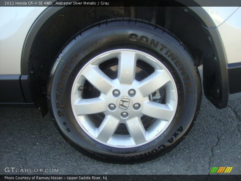 Alabaster Silver Metallic / Gray 2011 Honda CR-V SE 4WD