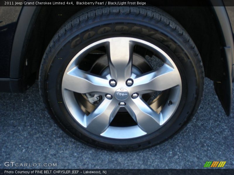 Blackberry Pearl / Black/Light Frost Beige 2011 Jeep Grand Cherokee Limited 4x4