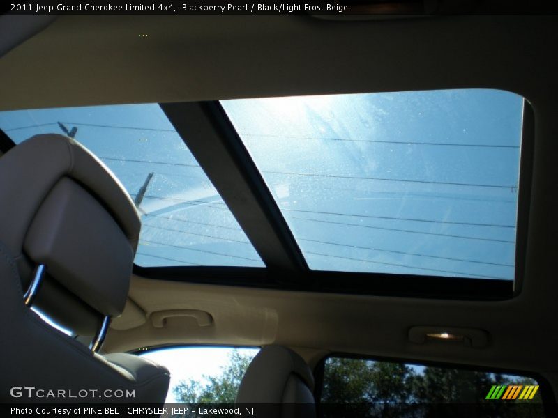 Blackberry Pearl / Black/Light Frost Beige 2011 Jeep Grand Cherokee Limited 4x4