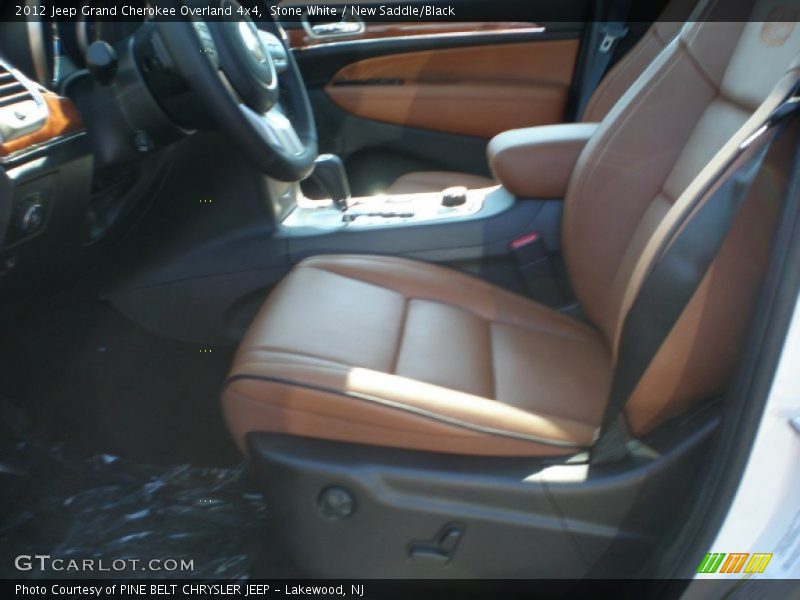 Stone White / New Saddle/Black 2012 Jeep Grand Cherokee Overland 4x4