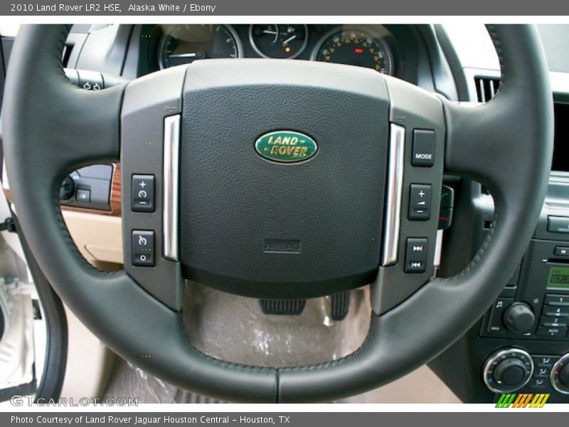 Alaska White / Ebony 2010 Land Rover LR2 HSE