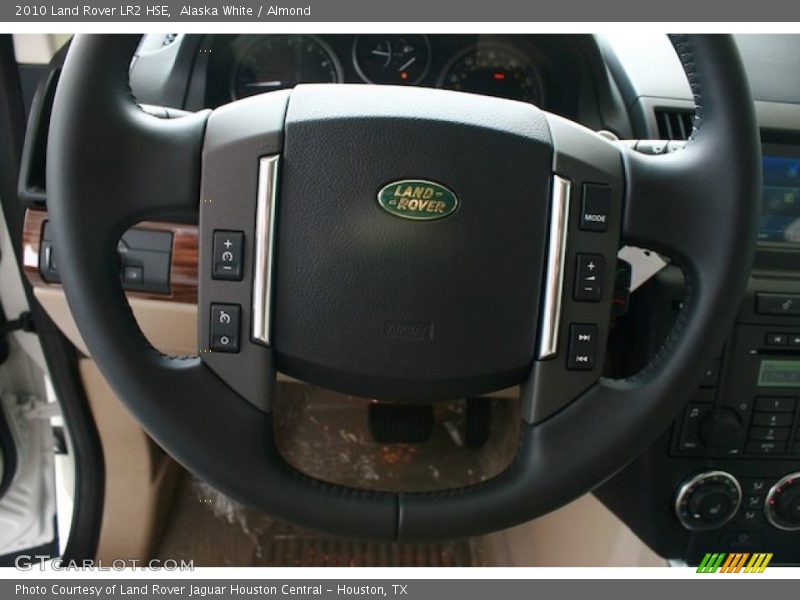 Alaska White / Almond 2010 Land Rover LR2 HSE