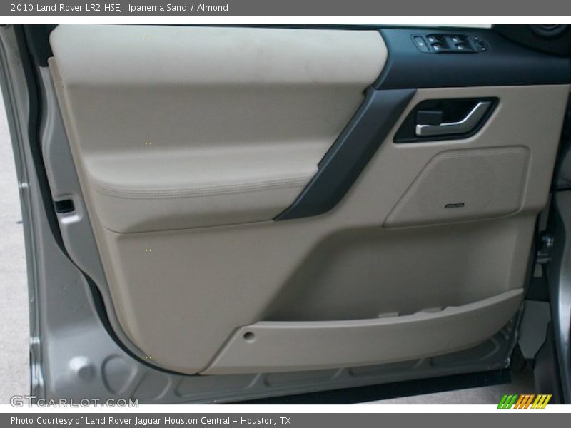 Ipanema Sand / Almond 2010 Land Rover LR2 HSE