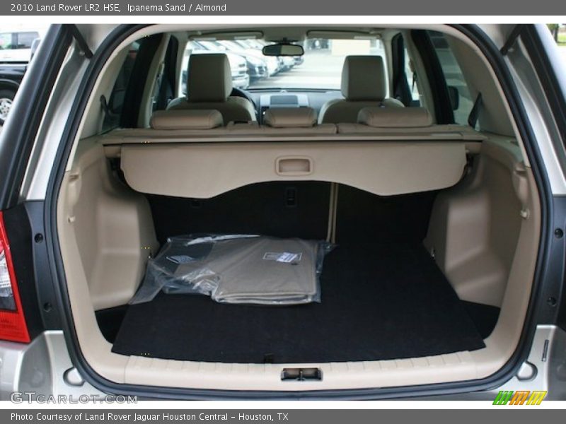 Ipanema Sand / Almond 2010 Land Rover LR2 HSE