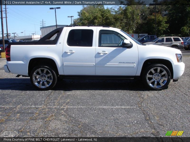 Summit White / Dark Titanium/Light Titanium 2011 Chevrolet Avalanche LT 4x4