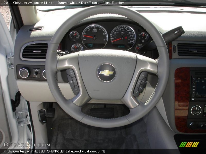 Summit White / Dark Titanium/Light Titanium 2011 Chevrolet Avalanche LT 4x4