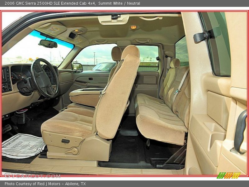  2006 Sierra 2500HD SLE Extended Cab 4x4 Neutral Interior