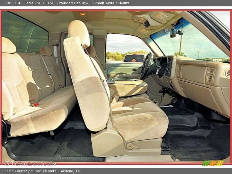  2006 Sierra 2500HD SLE Extended Cab 4x4 Neutral Interior