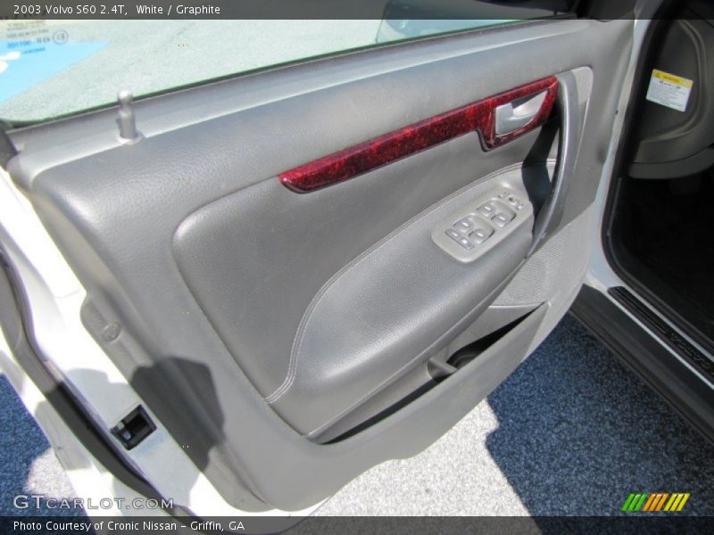 White / Graphite 2003 Volvo S60 2.4T