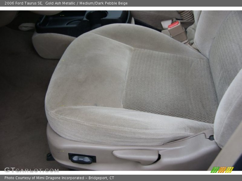 Gold Ash Metallic / Medium/Dark Pebble Beige 2006 Ford Taurus SE